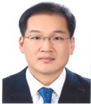 권문석 교수